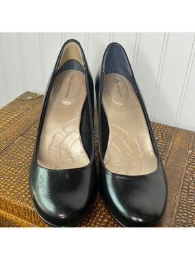 Giani Bernini Black Leather Pumps size 9 & 9.5